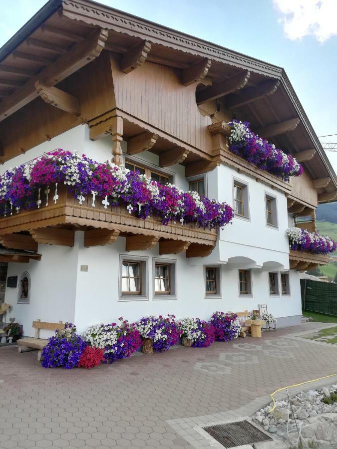 Haus Anna Apartment Tux Exterior photo